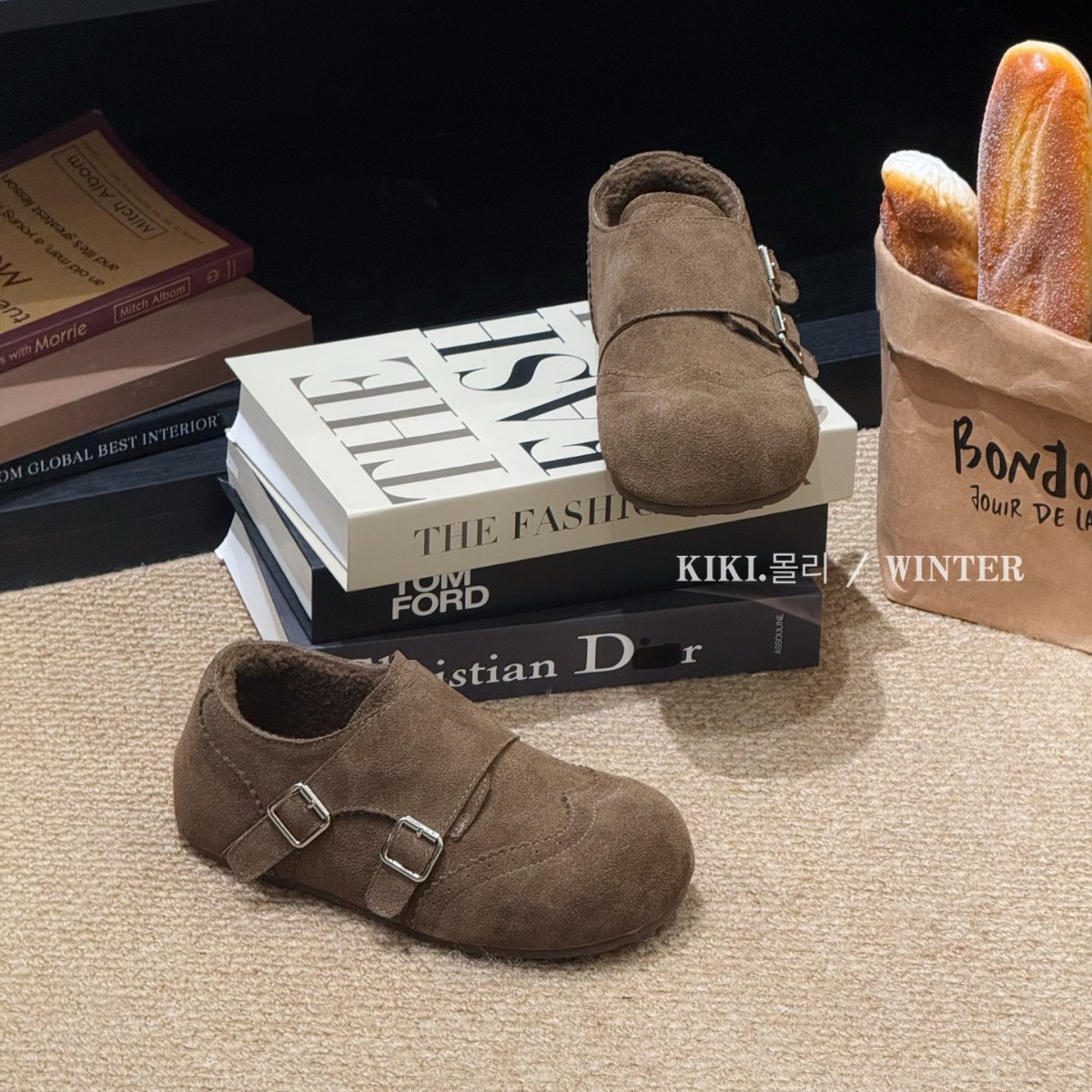 韩版绒面复古皮带扣加绒勃肯鞋女2025冬款厚底加绒休闲懒人