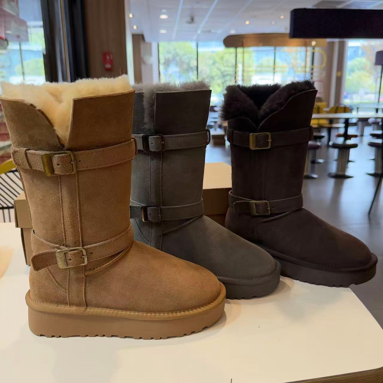 工厂直发皮毛一体圆头皮带扣两穿雪地靴女冬厚底加绒长筒靴棉靴女