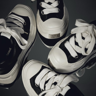 SHOU卓沅同款重奏梅花复古厚底女鞋增高做旧帆布鞋女明星款小白鞋