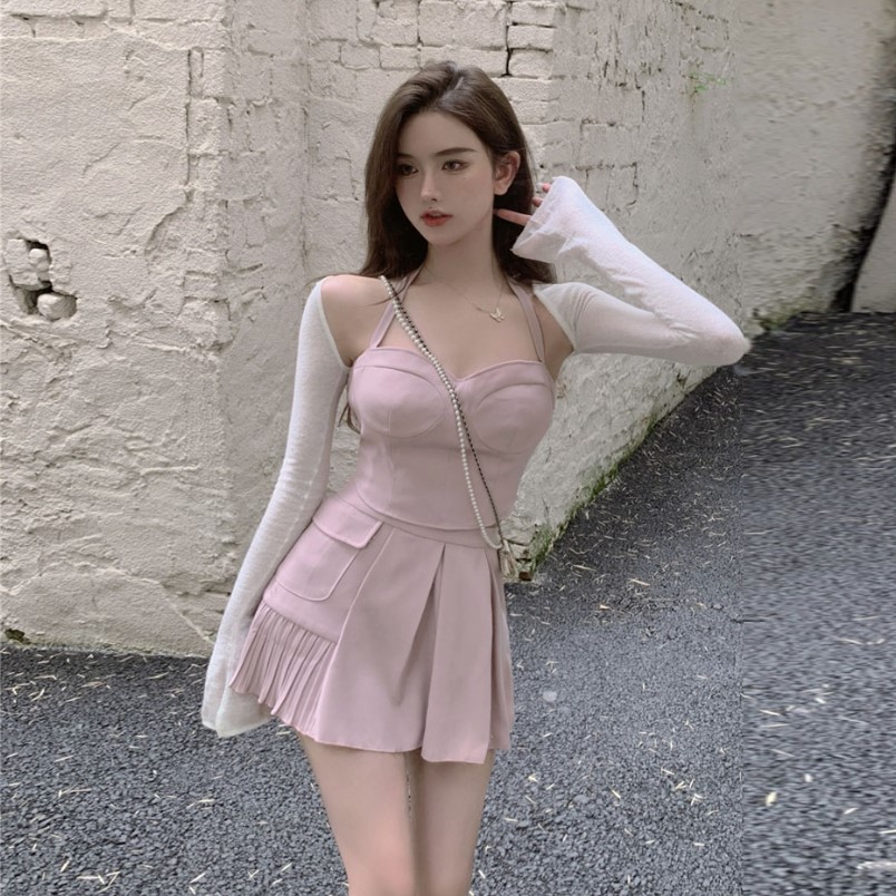 粉色闺蜜装夏季法式绑带挂脖吊带短袖上衣百褶裙裤女可上班的套装