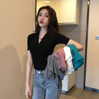 性感深V领修身显瘦T恤打底衫上衣女夏百搭纯色韩版小众设计感短袖