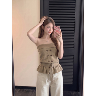 韩系小众辣妹双排扣抹胸背心女早秋时尚设计感无袖针织衫质感上衣