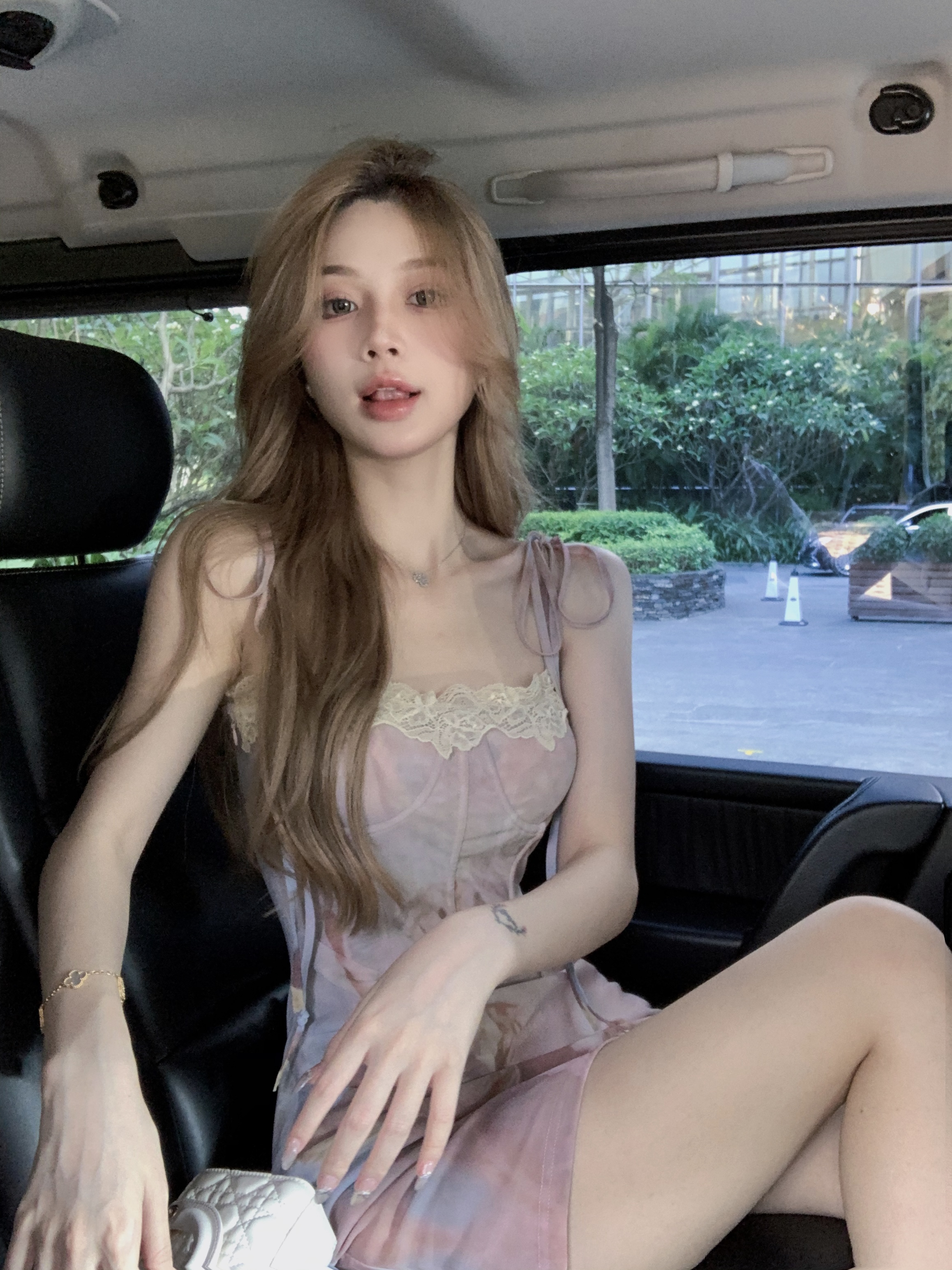 性感包臀短裙子纯欲蕾丝拼接晕染鱼骨修身绑带吊带连衣裙女夏季