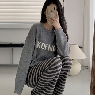 百搭圆领套头厚款毛衣女2026新秋冬宽松韩版针织衫卫衣慵懒风上衣