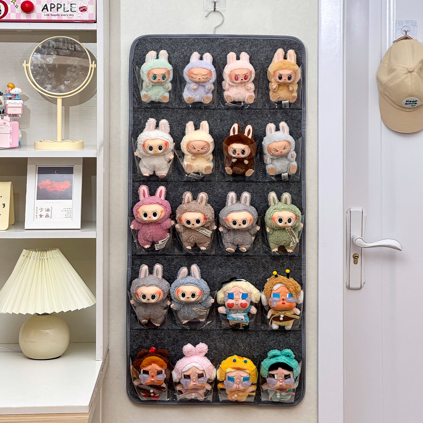 壁挂labubu娃娃收纳神器拉布布玩偶展示挂袋透明迪士尼玩偶挂件柜