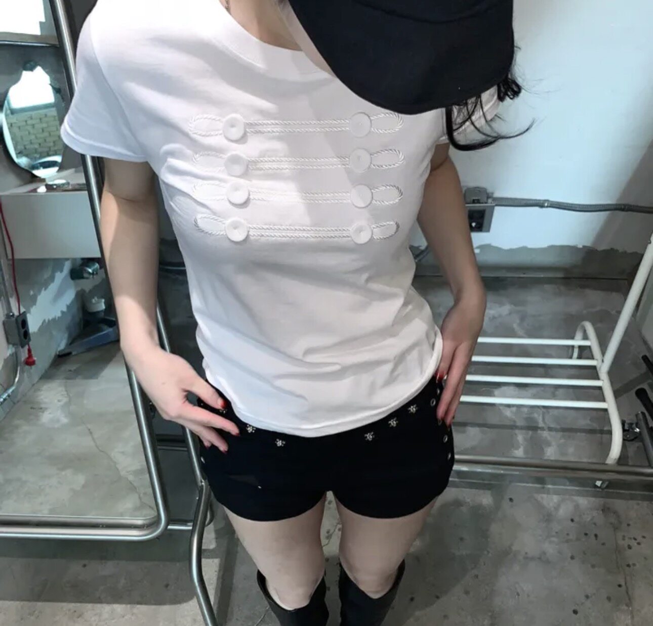 Shawne 26s春新韩国正品代购 Y2K纽扣组合装饰圆领显瘦短袖T恤