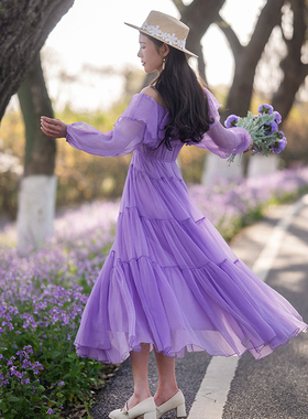 理想三旬女装复古一字肩飘逸仙气超大裙摆宽松长袖蛋糕紫色连衣裙