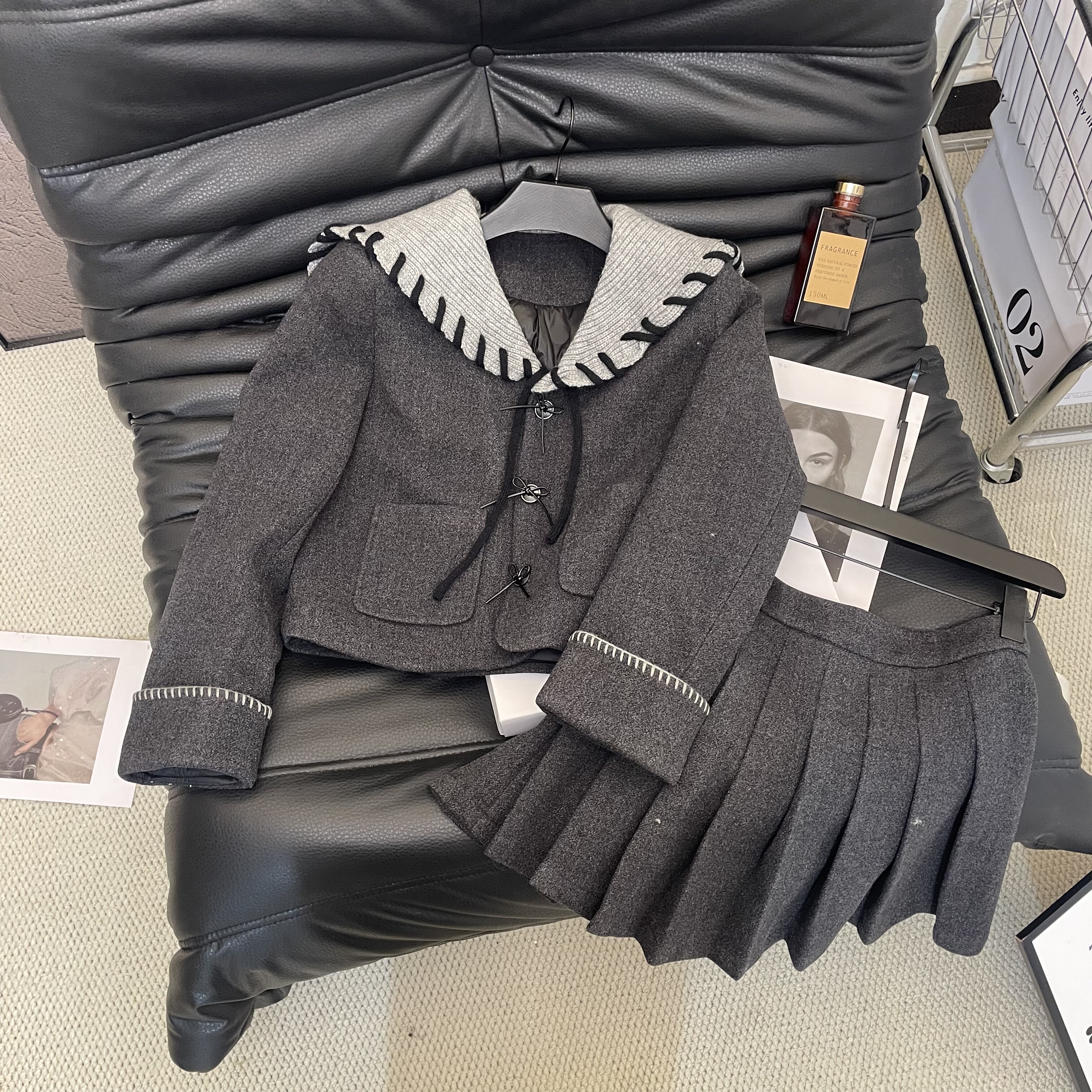 海军领针织拼接羽绒上衣配百褶裙套装女2025新款羊毛减龄短裙韩版