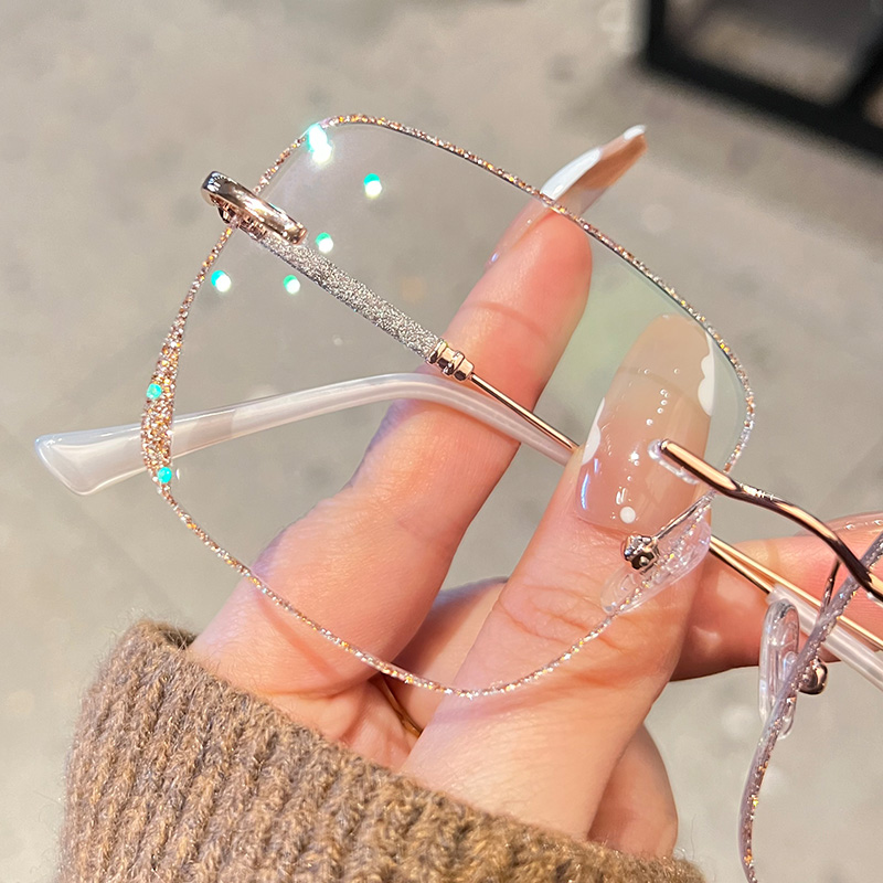 无边框切边近视眼镜女