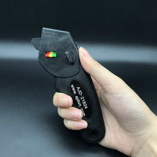 Boxer进口标准型安全美工刀