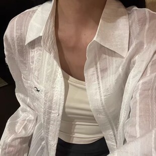 大牌小海鸥白色防晒衬衫外套女夏季新款气质慵懒风法式宽松上衣潮