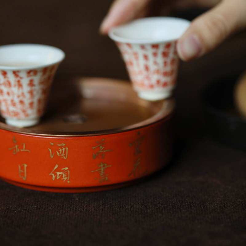弥云斋记梦珊瑚红写金诗文壶承