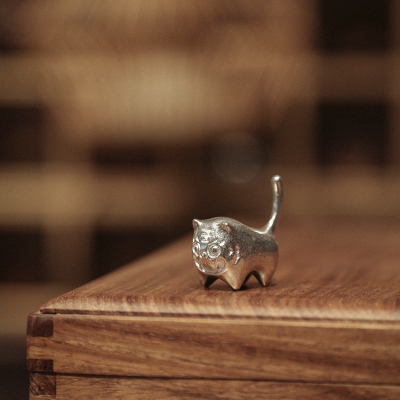 乾茂号纯锡喜虎茶宠摆件茶玩茶桌装饰把玩精品手工雕刻虎年纪念版