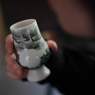 景德镇弥云斋枕石向野青鸾淡彩山水品鉴杯单杯纯手工手绘限量款