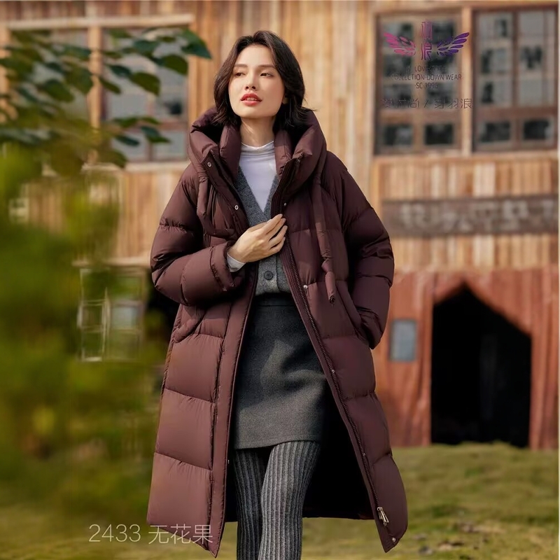 羽绒服九成品女翻新加工