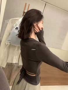 hers0988春秋新款圆领长袖T恤女 露腰打底衫修身显瘦弹力复古上衣