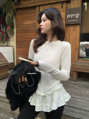 柠檬绿茶9389木耳边褶皱裙摆长袖T恤女 2026春新款磨毛叠穿打底白