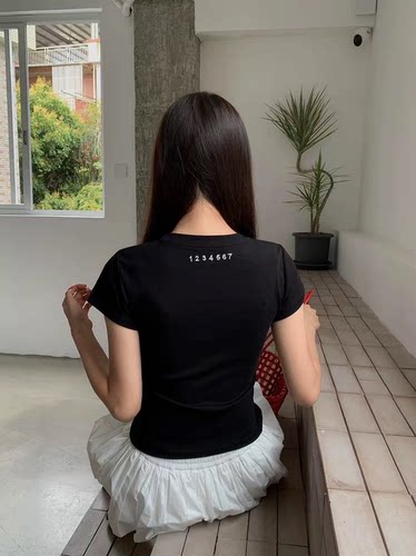 yuanxi元熙6068春夏新款简约百搭显瘦圆领短袖T恤女休闲正肩上衣