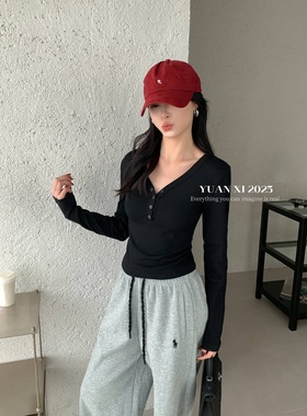 元熙3071-1秋冬季v领设计感修身显瘦百搭加绒打底衫女长袖T恤上衣