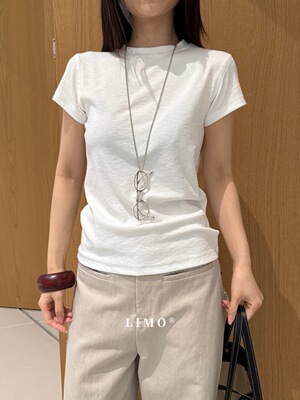吉茄家 LIMO5588简约莫代尔圆领短袖面膜T恤女修身显瘦打底衫上衣
