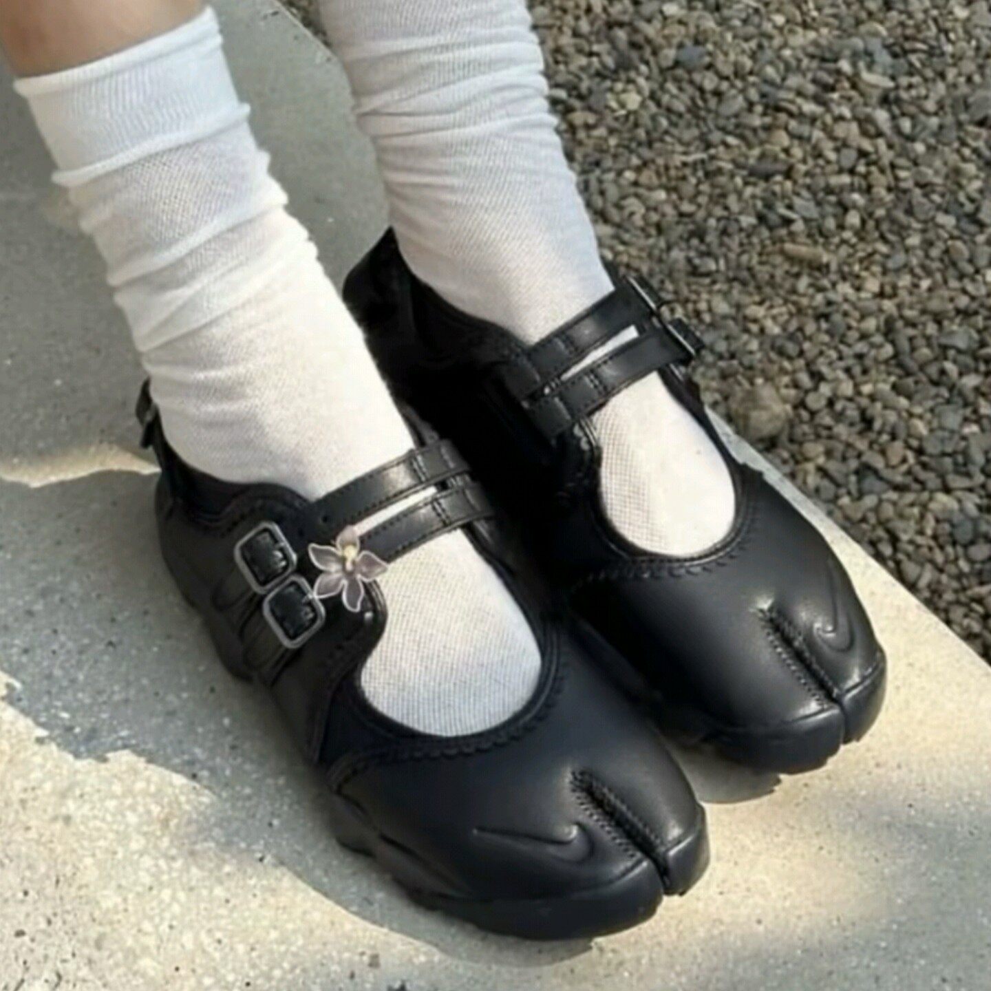 耐克 Nike Air Rift分趾女款芭蕾舞鞋一字扣带玛丽珍鞋低帮休闲鞋