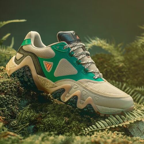 Adidas新款透气舒适高尔夫鞋