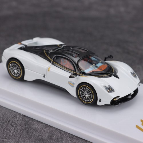 CM 1:64 帕加尼Pagani 乌托邦Utopia 珠光白 合金车模