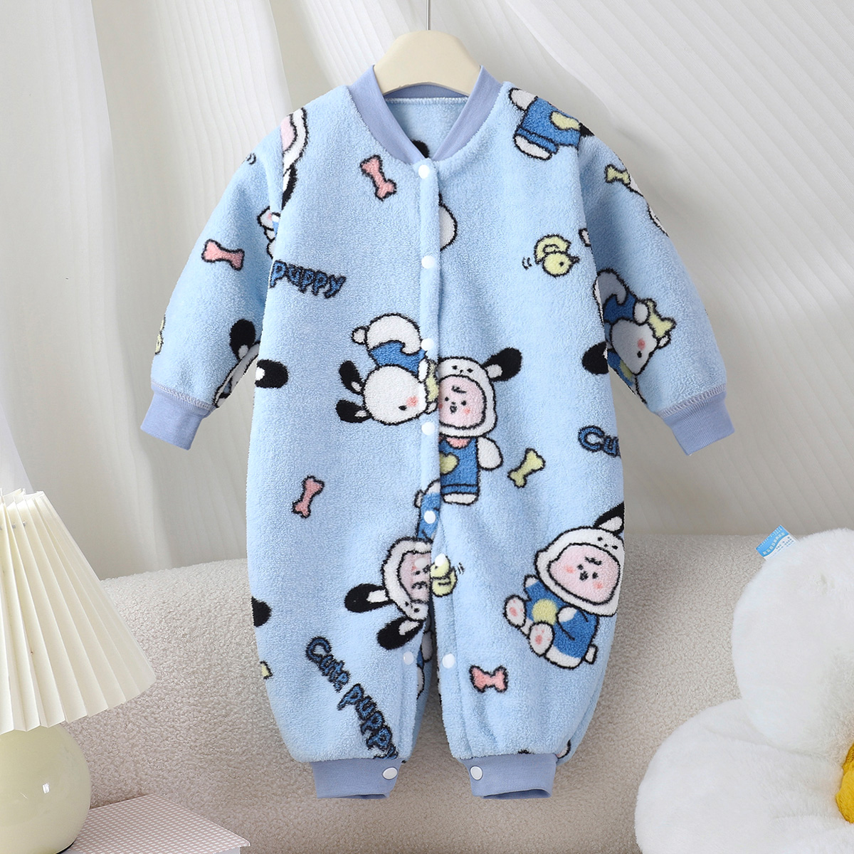 宝宝秋冬衣服加绒加厚法兰绒连体衣婴儿爬爬服保暖睡衣居家服哈衣