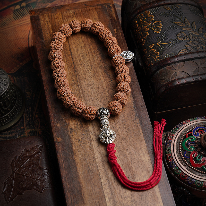 一代盘龙纹精品金刚菩提手持念珠