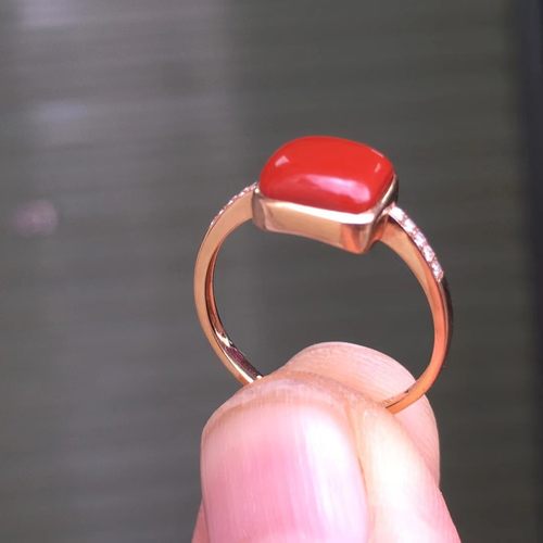 南红玛瑙戒指柿子红戒指18k金镶嵌戒指