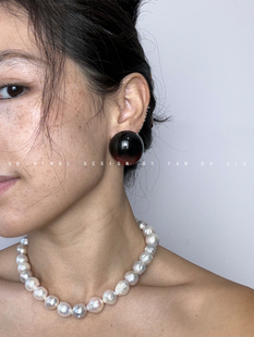 颜大玖原创·《霁红》大漆彩绘工艺红渐变新中式半球耳环木胎漆器