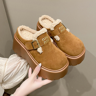 2025新款冬季加绒8cm厚底包头半拖鞋女英伦风增高坡跟棉拖勃肯鞋