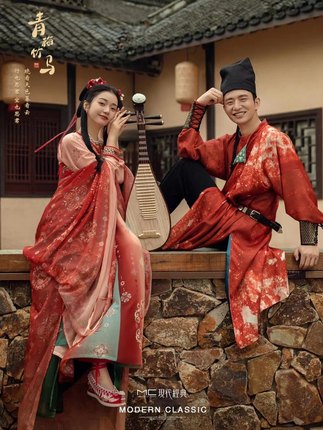 出租婚服唐制汉服婚服拖尾中式婚礼新娘结婚中式凤冠霞帔嫁衣租赁