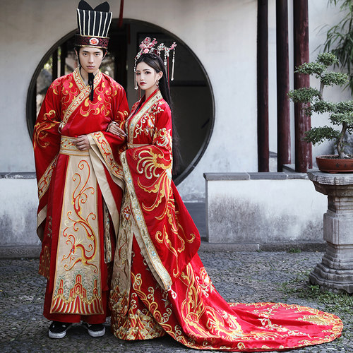 出租汉服婚服结婚中式拖尾红色婚礼凤冠霞帔嫁衣婚嫁重工新娘租赁