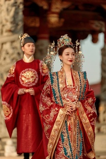 出租宋制汉服婚服结婚新娘新郎中式 凤冠霞帔大拖尾嫁衣定制租赁