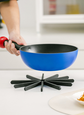 意大利进口tvs平底锅不粘锅家用提薇司煮锅小汤锅热奶锅炒锅煎锅