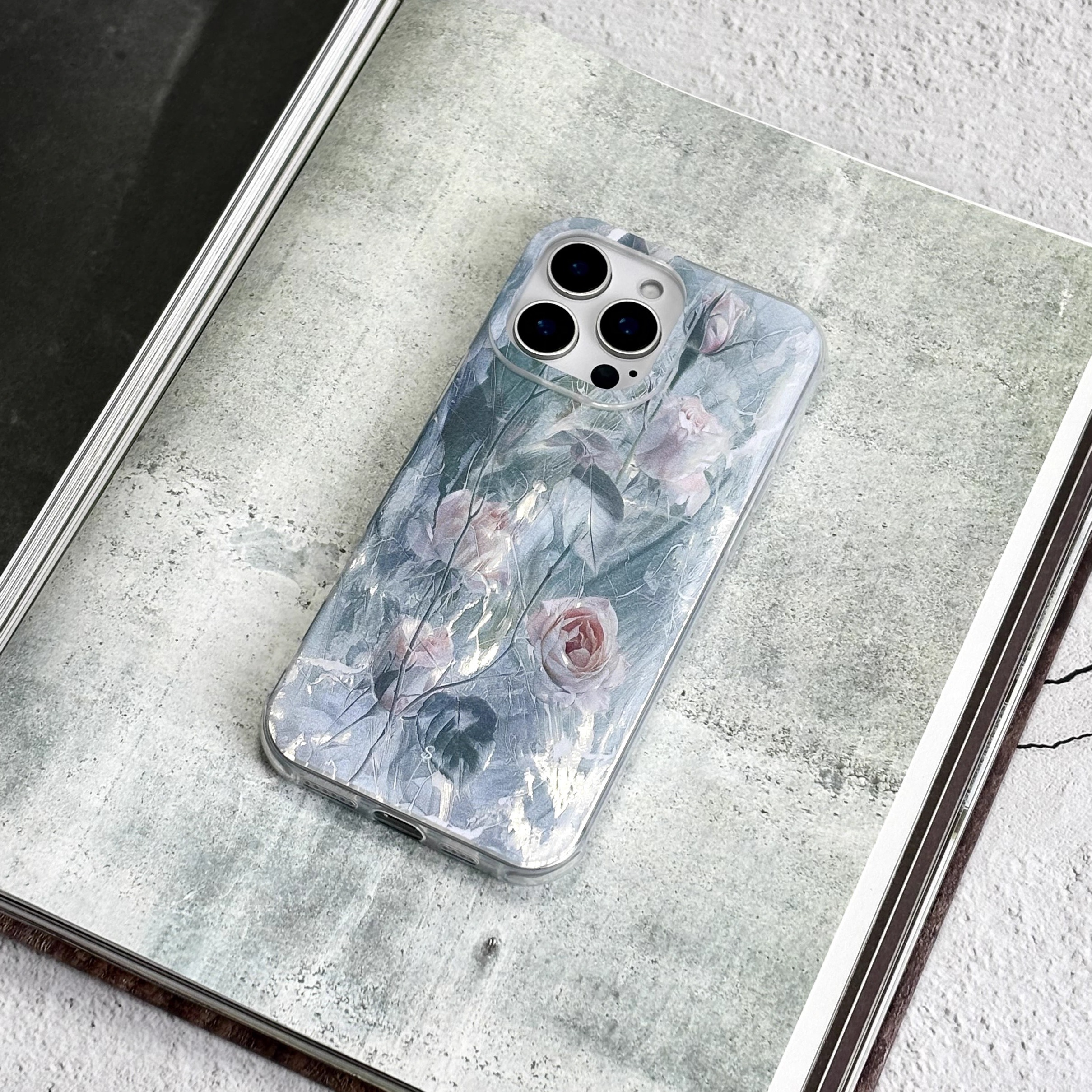 防摔硅胶原创高级感手机保护壳