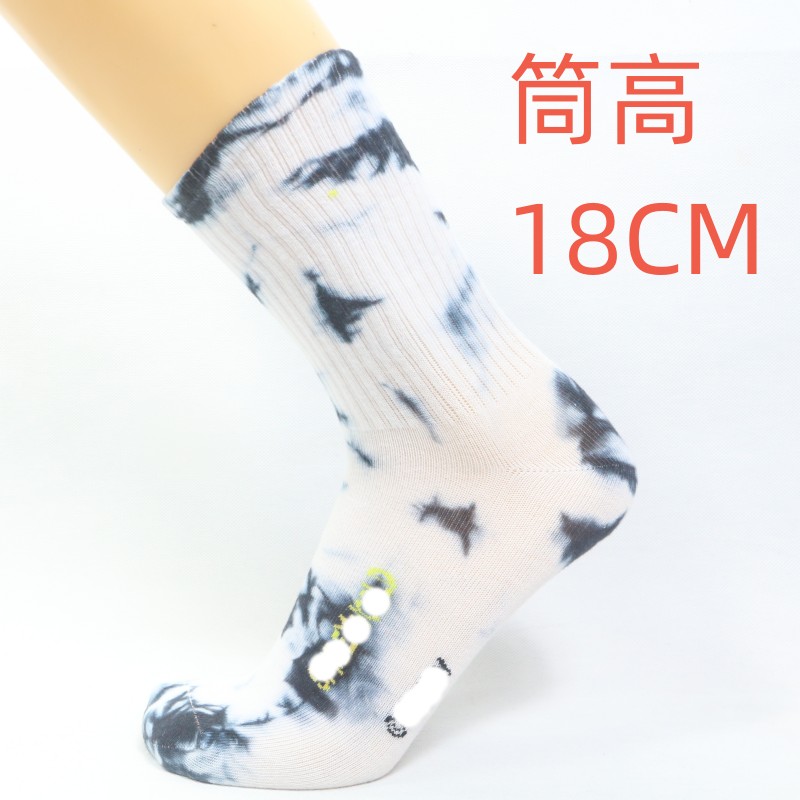 外贸单扎染袜子春夏秋季女士中筒袜运动纯棉袜渐变色潮袜棉袜子女