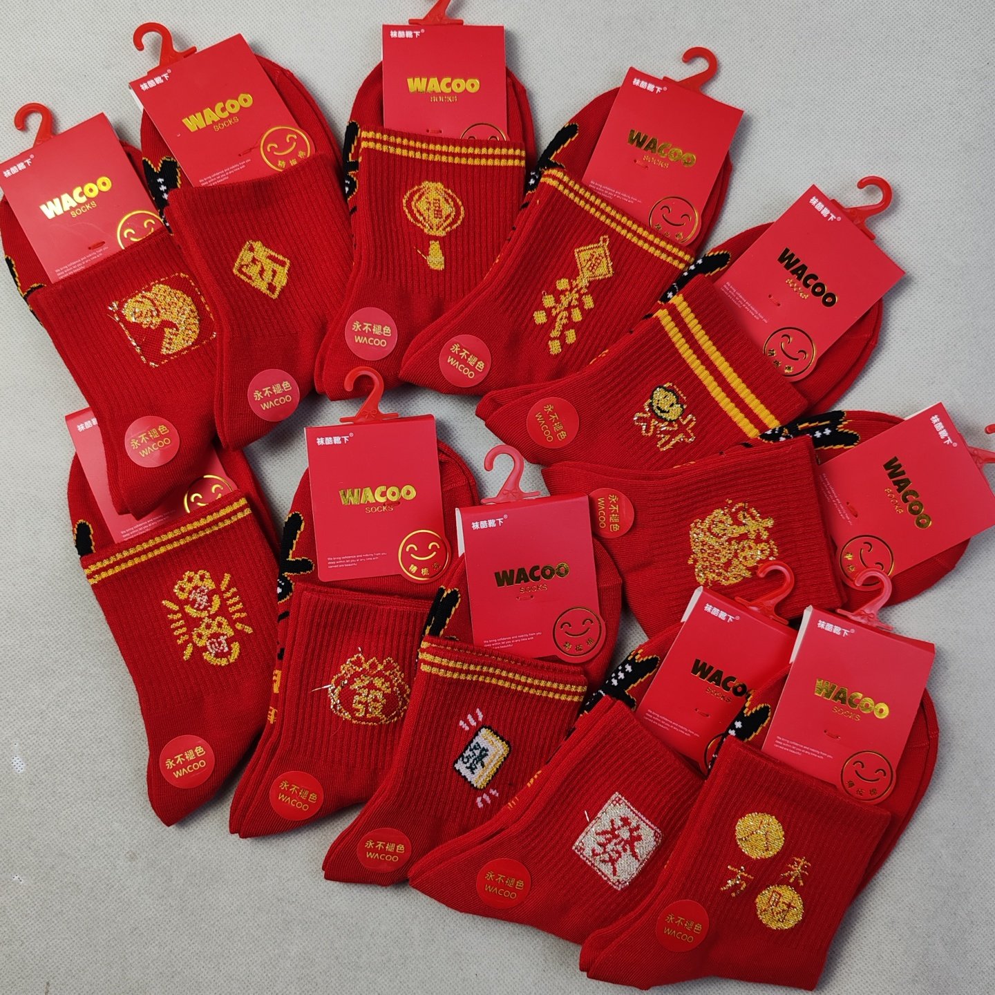 处理清货红袜子纯棉中筒袜四季款本命年袜子女孩运动款数量不多