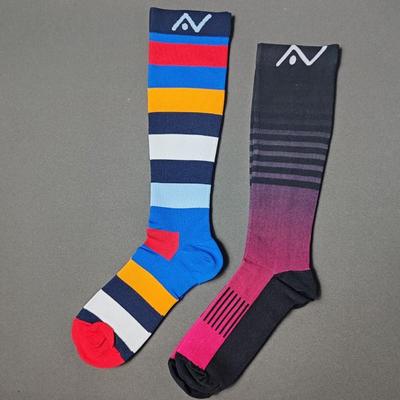 女士压缩小腿袜及膝高筒袜子