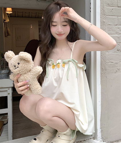 凉快吊带睡衣女夏季冰丝套装