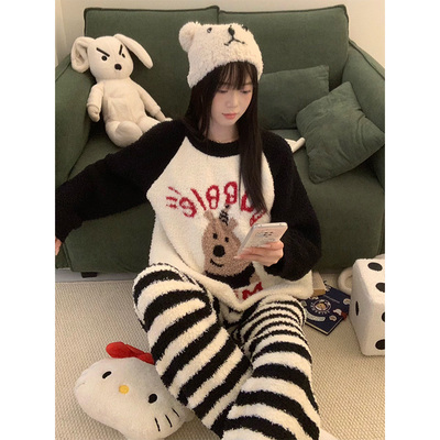 秋冬加厚珊瑚绒小熊女睡衣套装