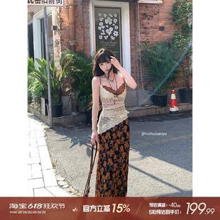 溺水三鱼假两件吊带连衣裙女夏掐腰辣妹纯欲穿搭海边度假碎花长裙