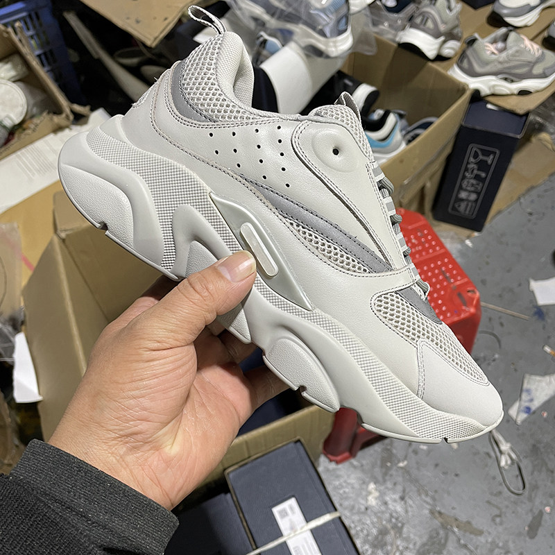 thumbnail for ins super hot shoes 2026 new Internet celebrity men's and women's running sneakers, leather casual platform dad shoes