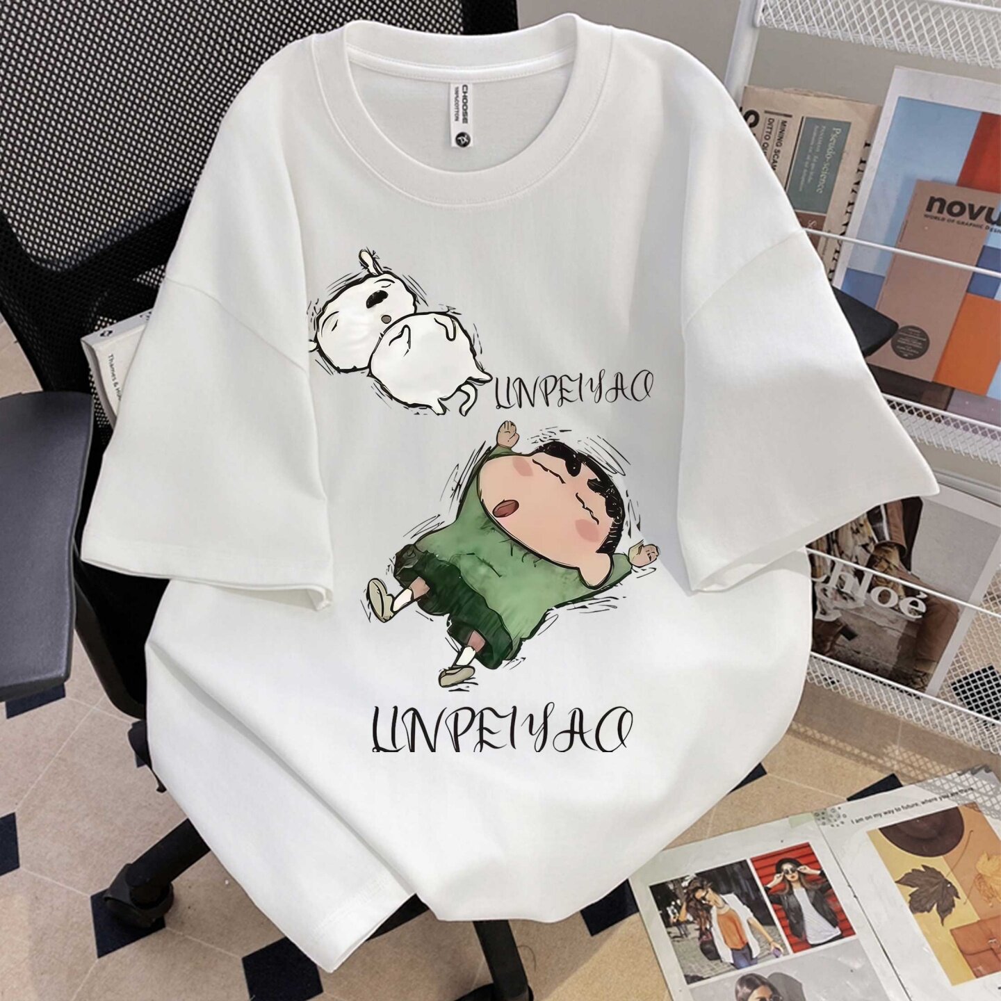 新款趣味日系卡通蜡笔小新短袖T恤男女同款情侣宽松百搭上衣夏季