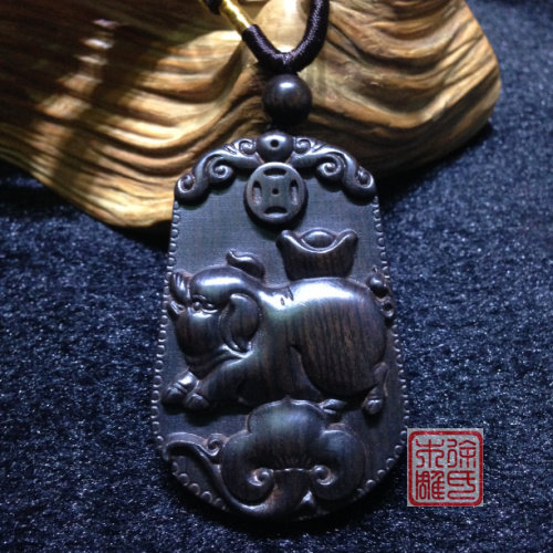 黑檀木雕猪牌子 紫光檀十二生肖猪挂件吊坠项链 木牌 把件挂坠