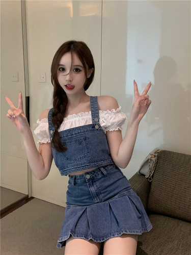 Real price lace one shoulder doll shirt + denim strap Pleated Skirt Set