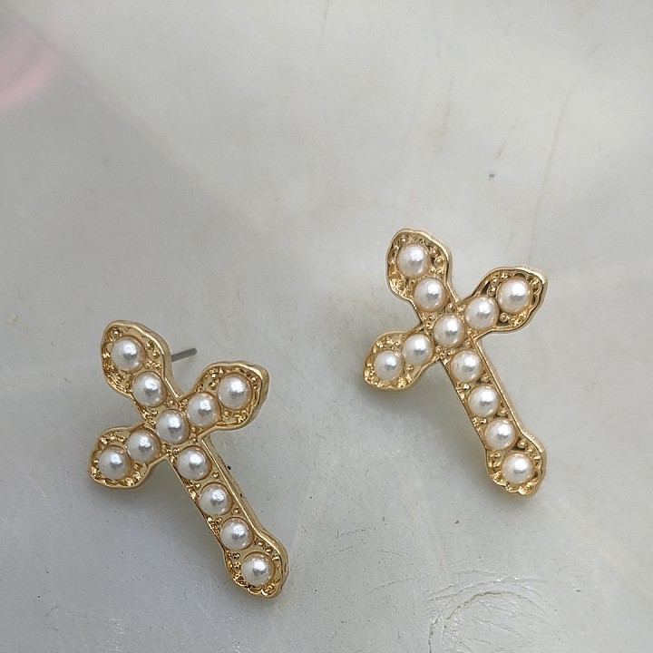 42满29元包邮  镶嵌珍珠十字架耳钉,饰品/流行首饰/时尚饰品新,耳环,淘宝优惠券,粉丝福利购,淘宝优惠卷