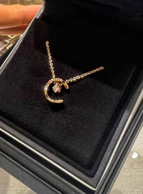 菱格纹项链女款2025新款秋冬小香风镶钻水冰月吊坠月亮星星锁骨链