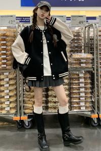 现货-24春-黑色拼接学院风棒球服外套306-24011-P135-K188图片